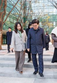 [NSP PHOTO]진교훈 강서구청장, 학교 보행로 안전 어르신보행 편의 등 해결