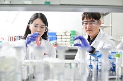 [NSP PHOTO]LG화학, 전고체 배터리 상용화 앞당길 입자 균일화 기술 개발…연구팀 누군가는 풀어야 할 과제였다