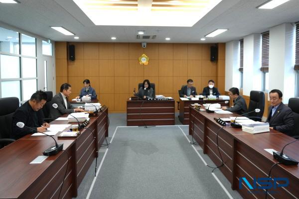 NSP통신-영천시의회 행정문화복지위원회는 2일 2025년도 행정사무감사를 마쳤다. (사진 = 영천시의회)