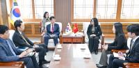 [NSP PHOTO]주부산베트남총영사, 대구시장 권한대행 예방...상호협력 확대 방안 모색