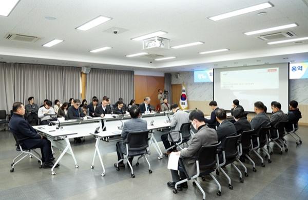 NSP통신-임진강 국가정원 기본구상용역 완료 보고회 모습 (사진 = 파주시)