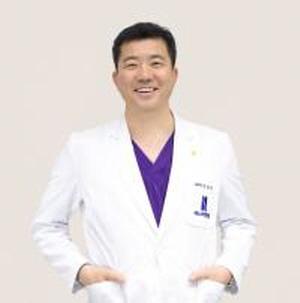 NSP통신-에스포항병원 권흠대 병원장 (사진 = 에스포항병원)