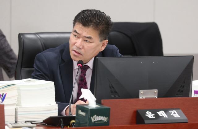 NSP통신-윤태길 경기도의원이 26년도 경기도 예산안 심사에서 발언하고 있는 모습. (사진 = 경기도의회)