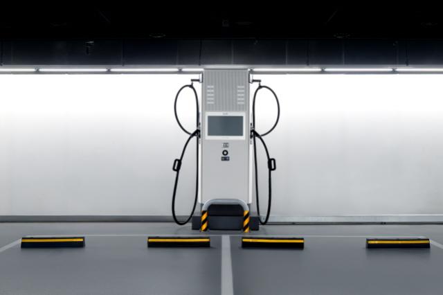 NSP통신-현대차그룹의 200kW E-pit 전기차 충전기 EV-Q (사진 = 현대차그룹)