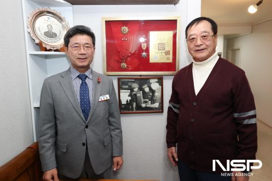 NSP통신-정인화 광양시장(좌), 호남 지역 유일 생존 태극무공훈장 수훈자(우) (사진 = 광양시청)