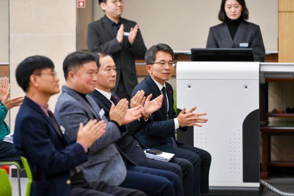 NSP통신-영주시 참여·소통형 월례회로 조직문화 혁신, 직원이 참여하고 시민이 함께하는 열린 월례회 문화 만들었다 (사진 = 영주시)