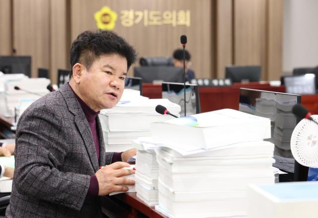 NSP통신-문병근 경기도의원이 11일 열린 제387회 정례회 예산결산특별위원회 도시환경위원회 소관 예산심사에서 참석해 발언하고 있다. (사진 = 경기도의회)