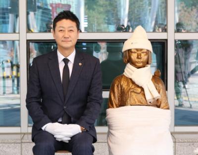 [NSP NEWS Image]김진경 경기도의회 의장, ‘평화의 소녀상’ 건립 7주년 추모식 열어