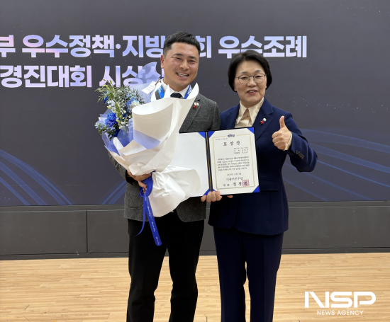 NSP통신-임형석 전남도의원(좌), 권향엽 국회의원(우) (사진 = 전남도의회)