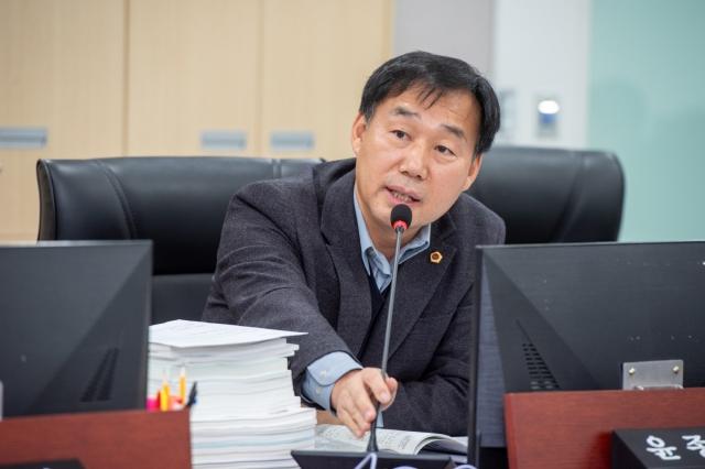 NSP통신-윤종영 경기도의원이 12일 열린 예산결산특별위원회 2026년도 경기도 본예산 심의에서 발언하고 있다. (사진 = 경기도의회)