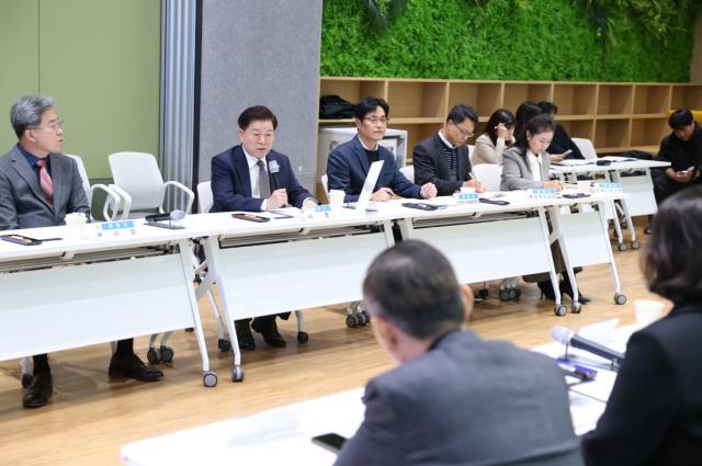 NSP통신-광명시 AI 시·산·학 협의체 협의 모습. (사진 = 광명시)