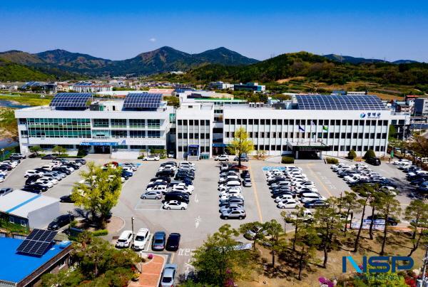 NSP통신-영덕군은 올해 제2회 추가경정예산안을 총 9897억 원 규모로 편성해 지난 12일 군의회에 제출했다. (사진 = 영덕군)