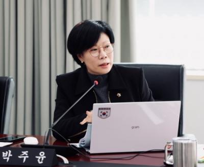 [NSP NEWS Image]박주윤 성남시의원 산성역 캐노피 설치 예산 이끌어내