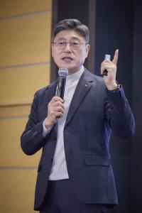 [NSP PHOTO]SKT 정재헌 CEO 실무는 마음껏 도전, 경영진은 책임 강화