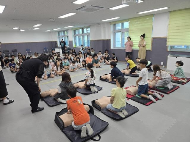 NSP통신-평택시 2025년 찾아가는 생애주기별 안전교육 모습. (사진 = 평택시)