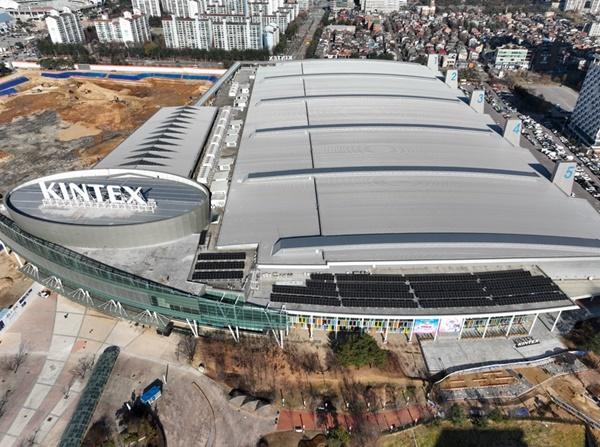 NSP통신-킨텍스 제1전시장 옥상에 설치된 태양광 발전시설 (사진 = 고양시)