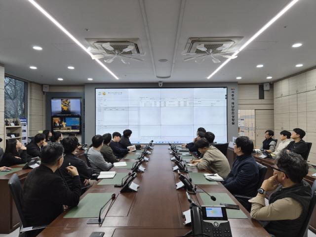 NSP통신-재난신고시스템 모니터링 현장. (사진 = 시흥시)