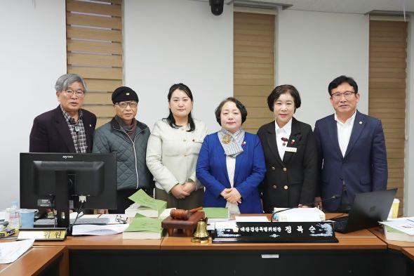 NSP통신-안동시의회 예산결산특별위원회은 지난 12일부터 18일까지 7일간 5차에 걸쳐 2026년도 예산안 및 2025년도 제4회 추가경정 예산안 등을 심사했다. (사진 = 안동시의회)