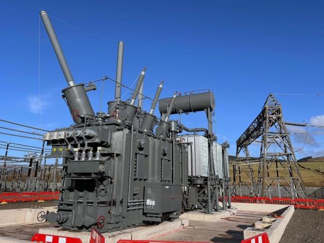 NSP통신-효성중공업이 2025년 영국 스코틀랜드에 설치한 초고압변압기 (사진 = 효성중공업 제공)