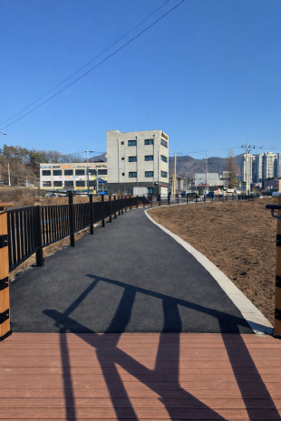 NSP통신-용인특례시가 준공을 완료한 산책로 모습. (사진 = 용인특례시)