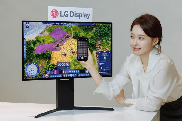 [NSP PHOTO]LG디스플레이, CES 2026서 27인치 4K OLED RGB 스트라이프 240Hz 공개