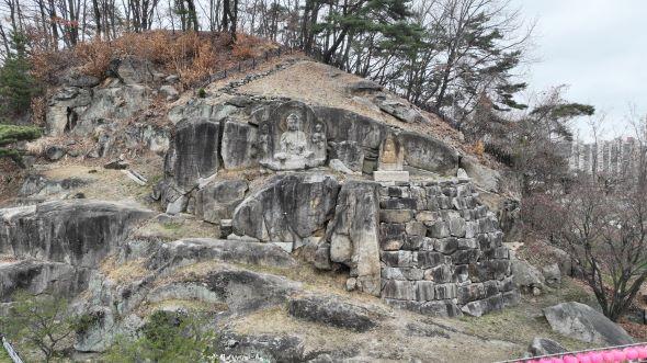 NSP통신-영주시, 가흥동 마애여래삼존상 및 여래좌상의 새로운 조명 학술대회 오는 29일 여의도 국회의원 회관에서 개최 (사진 = 영주시)
