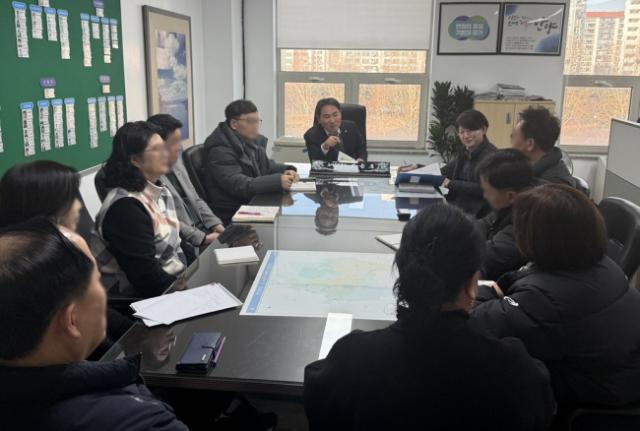 NSP통신-안양시가 시청 본관 4층에서 관내 재개발·재건축 조합설립추진위원장 대상으로 간담회를 하고 있다. (사진 = 안양시)