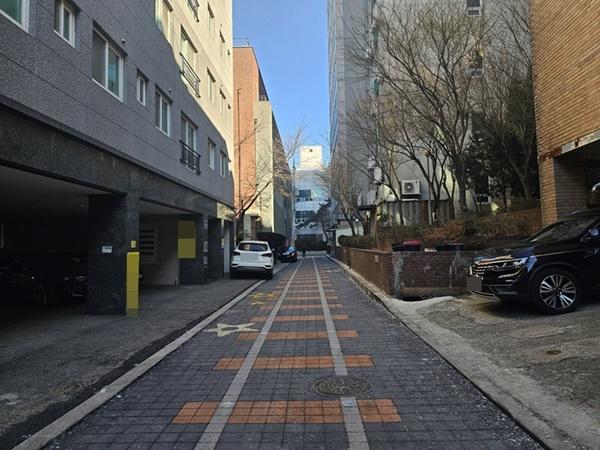 NSP통신-시청골목길 골목정원 조성사업 (사진 = 파주시)