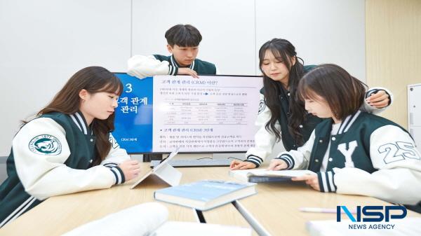 NSP통신-영진전문대학교 보건의료행정과 학생들이 병원 마케팅 수업 모습 (사진 = 영진전문대학교)