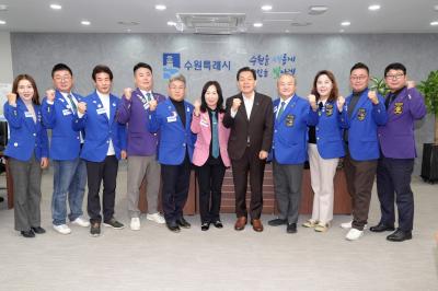 [NSP PHOTO]수원2지역 로타리클럽 수원시에 혈당측정기 세트 400개 기부