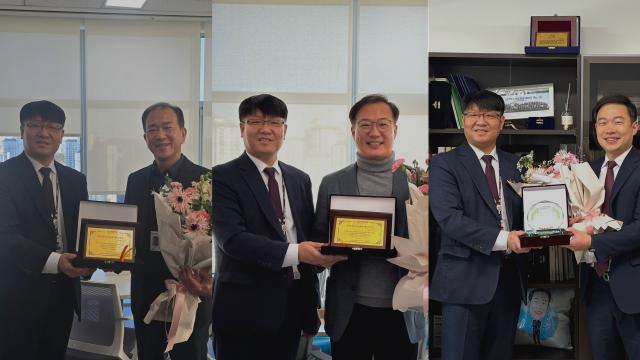 NSP통신-경기도교육청 직장협의회 신영민 회장(왼쪽 첫번째)과 성동규 사무관, 안준상 운영지원과장, 이호동 경기도의원이 수상 후 기념촬영을 하는 모습. (사진 = 경기도교육청직장협의회)