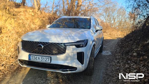 NSP통신-볼보 XC90 마일드 하이브리드 모델 (사진 = NSP통신)