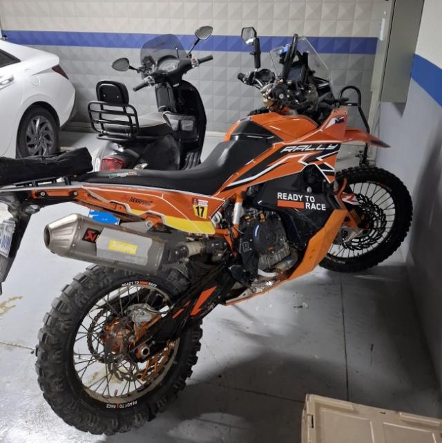 NSP통신-경기도가 압류한 체납자 소유 이륜자동차 모습. (사진 = 경기도)