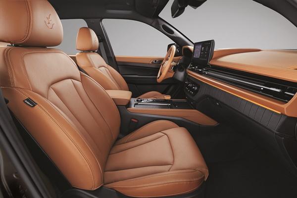 NSP통신-KGM 무쏘 인테리어(브라운) (사진 = KGM)