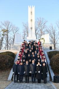 [NSP PHOTO]경북교육청, 충혼탑 참배와 새해 다짐식으로 2026년 힘찬 출발