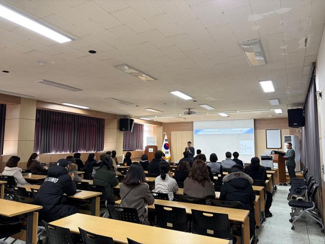 NSP통신-원주교육지원청에서 중학교 배정을 진행하고 있는 모습. (사진 = 원주시)