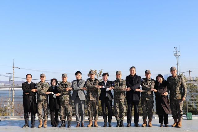 NSP통신-업무협약식 기념촬영 모습. (사진 = 김포시)