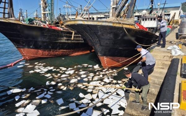 NSP통신-여수해경이 지난해 전남 동부지역 바다에서 총 37건의 해양오염 사고가 발생해 전년 대비 3건이 증가됐다고 밝혔다. (사진 = 여수해경)