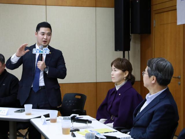 NSP통신-스피돔 유휴부지 활용방안 간담회에서 발언하고 있는 최민 의원. (사진 = 최민 의원실)