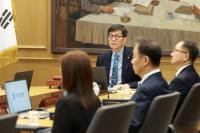 [NSP PHOTO]고환율이 발목, 금리인하 없다…한국은행, 새해 첫 금리 동결