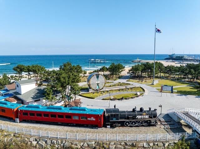 NSP통신-정동진 모래시계 공원. (사진 = 강릉시)