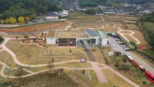 NSP통신-강진군 다산박물관 전경. (사진 = 강진군)