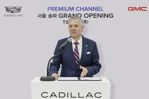 NSP통신-헥터 비자레알(Hector Villarreal) GM 한국사업장 사장 (사진 = 캐딜락 코리아)