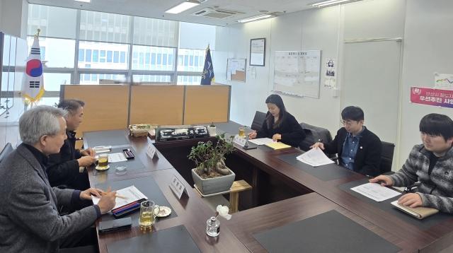 NSP통신-안산환경재단 탄소중립 관련 2026년 첫 실무협의회 모습. (사진 = 안산환경재단)