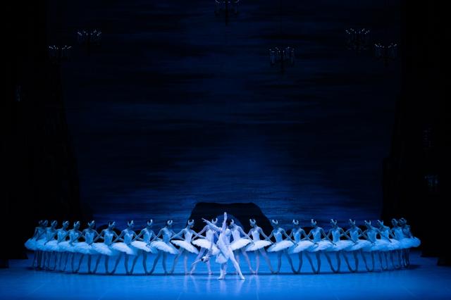 NSP통신-국립발레단 백조의 호수. (사진 = 성남문화재단)