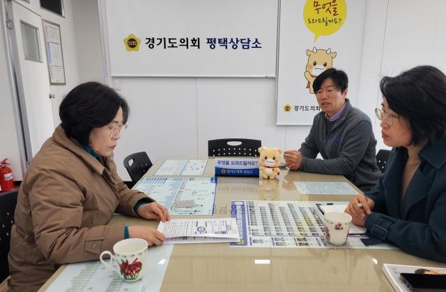 서현옥 경기도의원, 경제과학진흥원 평택출장소 현안사항 업무 청취 - 뉴스 썸네일 이미지