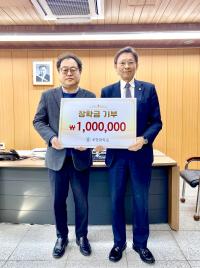 [NSP PHOTO]포항대학교 하민영 총장, 사회복지과에 릴레이 장학금 전달