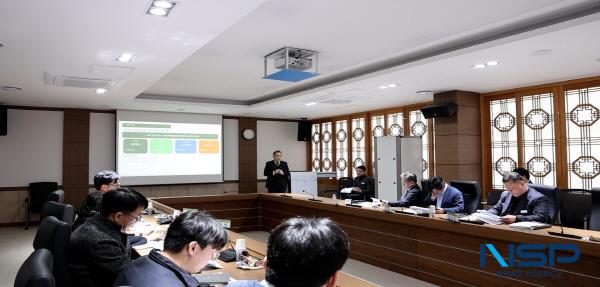 NSP통신-군위군은 26일 군청 제2회의실에서 군위군 파크골프장 운영관리방안 수립용역 중간보고회를 개최했다. (사진 = 군위군)