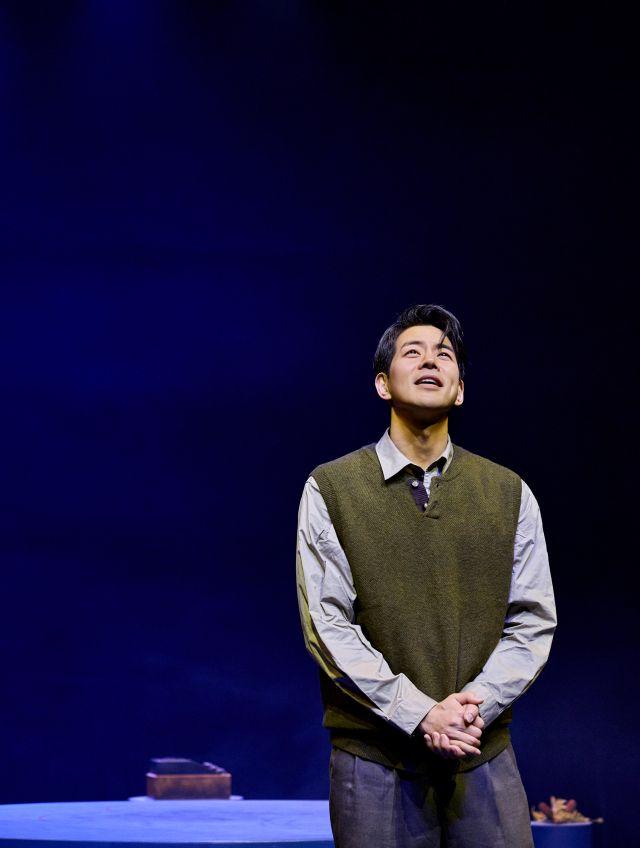 NSP통신-앨런 튜링 역 배우 이상윤(왼쪽). (= 크리에이티브테이블 석영)