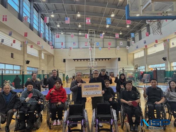 [NSP PHOTO]경주시장애인체육회, 장애인탁구협회에 스포츠용 휠체어 전달